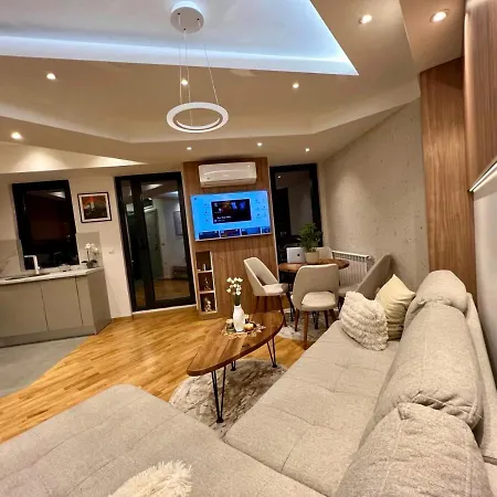 Maria's Elite Luxury *