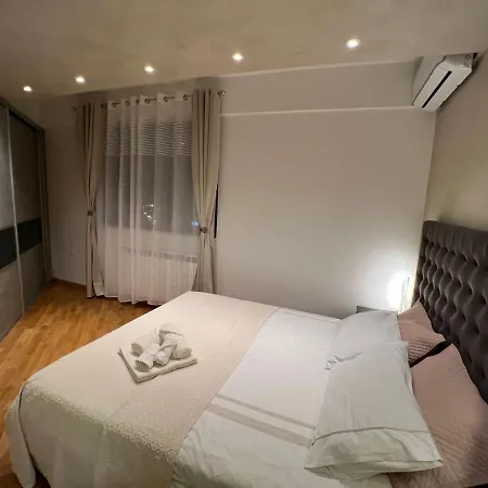 Maria's Elite Luxury * Skopje