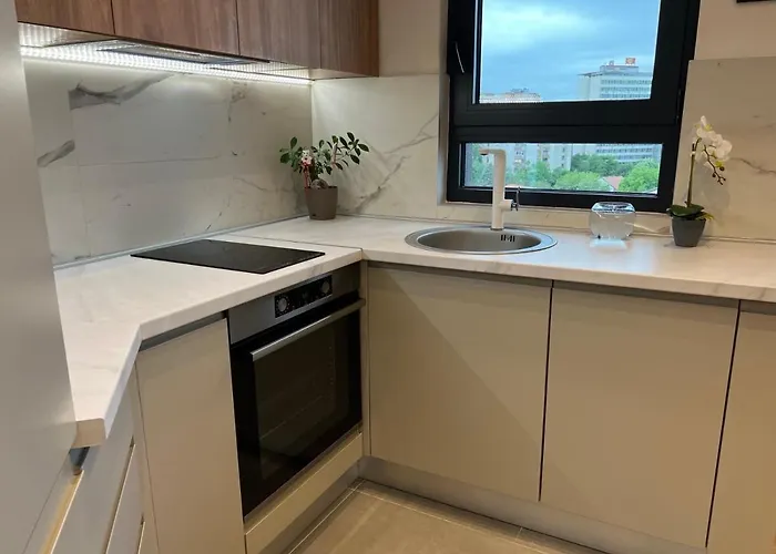 Maria's Elite Luxury Apartment