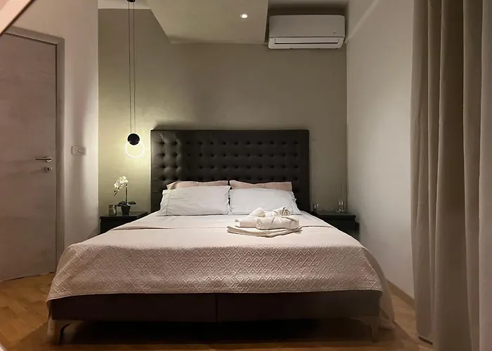 Maria's Elite Luxury Apartment *